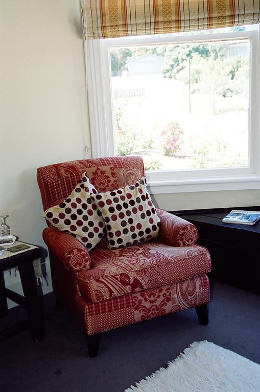 Anglesea House Inn Renwick Room photo