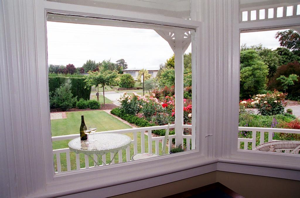 Anglesea House Inn Renwick Room photo